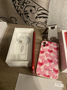 iPhone 11 64GB Heas Seisukorras, Uus Aku (3 foto / 7)