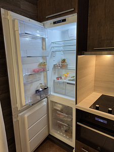 Electrolux tehnika ja Köögimööbel (4 foto / 10)