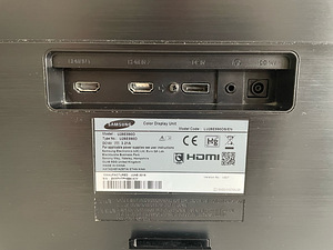 Монитор Samsung LU28E590 28' 3840x2160 4K resolution (3 фото из 3)
