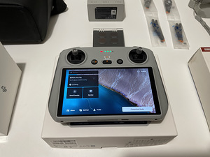 NEW AND SEALED! DJI Mini 3 Pro Fly More + DJI RC (4 foto / 6)