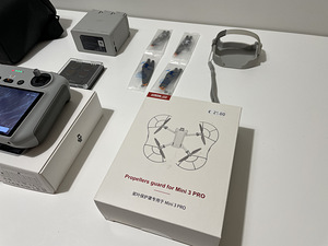 NEW AND SEALED! DJI Mini 3 Pro Fly More + DJI RC (6 foto / 6)