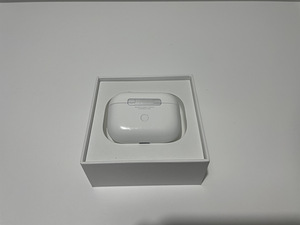 Original Apple Airpods Pro (3 foto / 4)