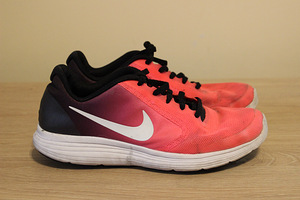 Nike jooksutossud (1 foto / 3)