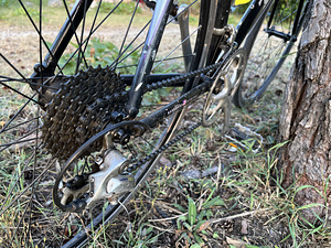 Retro maanteeratas - Trek 2200 + Lukk ja jalgrattakott (3 foto / 9)