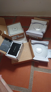 Ubiquiti USG + 2 x Unifi AP 6 Lite + EdgeRouter ER-X (6 foto / 10)