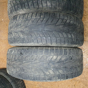 Lamellrehvid Hankook iCept iZ2 215/60R16 (3 foto / 6)