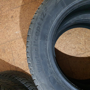 Lamellrehvid Hankook iCept iZ2 215/60R16 (5 foto / 6)