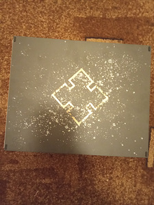 Xbox one x limited edition (2 foto / 4)