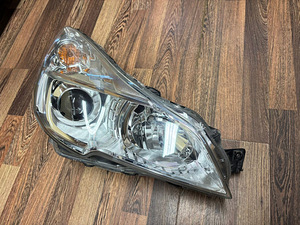 Subaru Legacy V / Outback parem esituli (1 foto / 2)