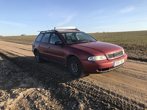 Audi a4 1.9TDI quattro (2 foto / 5)