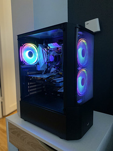 Lauaarvuti RTX 2060 + i7 8700 (1 foto / 4)