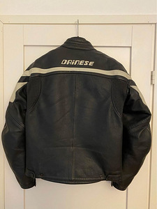 Dainese Nahast Moto Tagi Kaitsmetega (2 foto / 2)