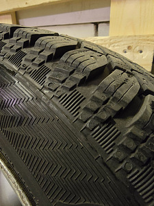 Шины и диски 185/65 R15 (3 фото из 8)