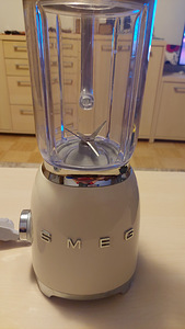Продам блендер Smeg. (4 фото из 5)