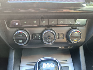 Škoda Octavia 2.0tdi 110kw (8 foto / 10)