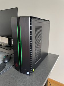 HP Omen 870-006no I7 6700K GTX 1080 (1 foto / 3)