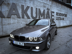 BMW e39 M-pakett 2.5 120kw (1 foto / 7)