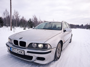 BMW e39 2.5 120kw (1 foto / 9)