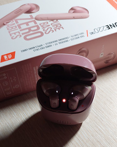 JBL Tune 220 tws (1 foto / 2)
