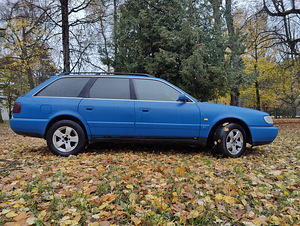 Audi A6 C4 quattro (11 foto / 14)