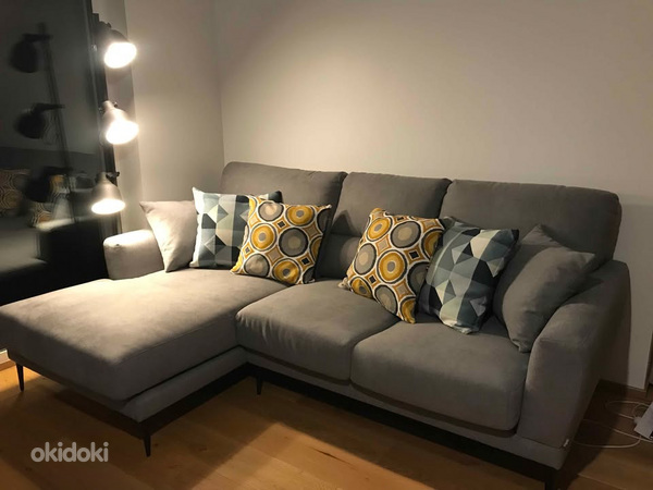 Comfortable Premium Corner Sofa – excellent condition
