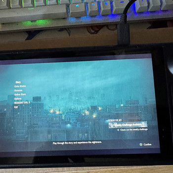 Steam Deck LCD 64GB + 512GB MicroSD