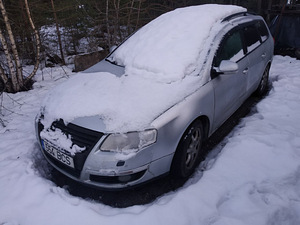 VOLZWAGEN PASSAT B6 VARUOSAD (2 foto / 2)