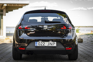 SEAT Leon Cupra (6 foto / 14)