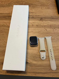 Apple Watch Series 7 45mm (1 foto / 6)