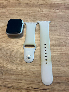 Apple Watch Series 7 45mm (3 foto / 6)
