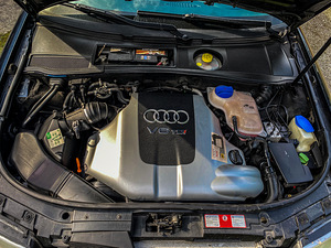 Audi A6 Allroad (13 фото из 15)