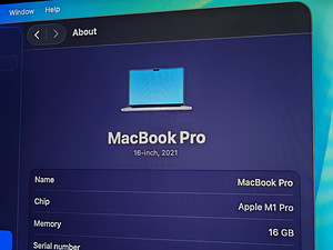 MacBook Pro | M1 Pro | 16" | 512GB | 16GB + Decoded Sleeve (7 foto / 8)