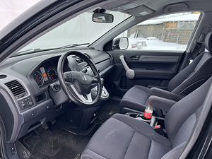 Honda CRV (6 фото из 7)