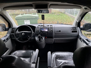 VOLKSWAGEN TRANSPORTER KOMBI (6 foto / 9)