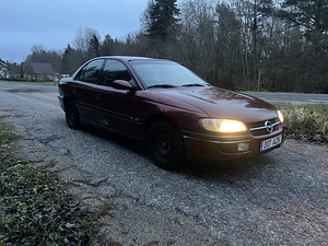 Opel omega (3 фото из 7)