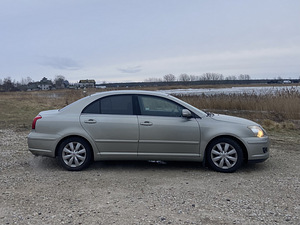Toyota Avensis 2.0 108kw (1 foto / 8)