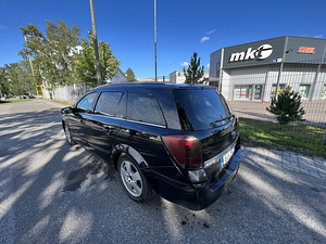 Opel Astra Wagon (5 фото из 15)