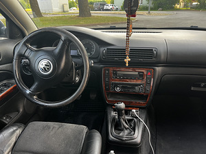 VW Passat, 1.9 96Kw 2002 (7 foto / 7)