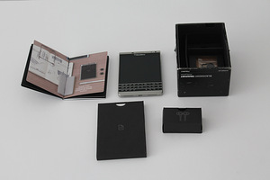 Uus Blackberry Passport, ainulaadne Silver Edition (3 foto / 10)