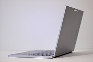 Google Pixel Chromebook i7/16GB RAM (3 foto / 10)
