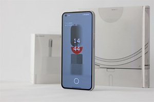 Uus Ainulaadne Nothing Phone (1) 12/256GB, garantiiga (2 foto / 10)