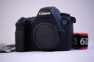 Uueväärne Canon 6D täiskaadri profikaamera (1 foto / 10)