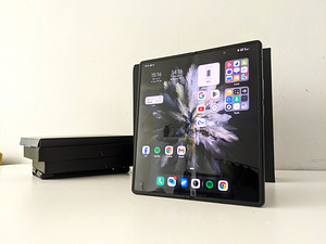 Tippklassi Vivo X Fold+ 12GB/512GB, täiskomplekt (5 foto / 9)