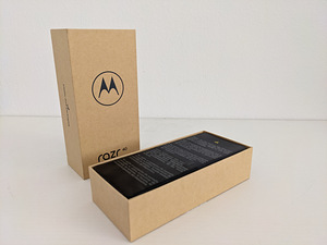 Uus Motorola Razr 40, garantiiga (3 foto / 4)