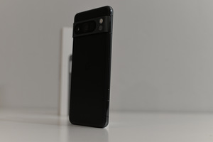 Uueväärne Google Pixel 8 Pro, garantiiga (4 foto / 8)