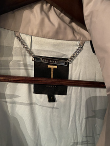 Куртка Тед Бейкер (3 фото из 5)