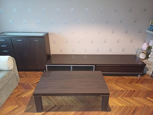 Müüa elutoamööbel (kapid, laud) + valgustid (1 foto / 5)