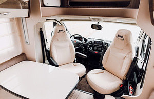 Matkaauto McLouis 860 Luxury rent - Tartu (4 foto / 10)