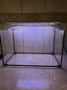 Akvaarium 45l, 50x 30x 30cm + valgustus (3 foto / 8)