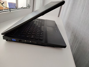 Ordi notebook w76t (5 foto / 6)
